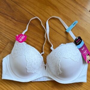 Maidenform White Lace Bra